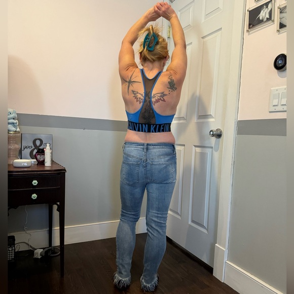Calvin Klein - Intense Power Racerback Bralette - Medium - Picture 7 of 9
